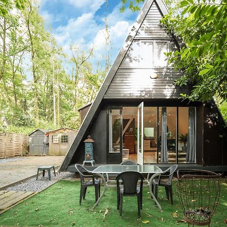 Traditional Holiday Home In Lanaken With Garden Esterno foto