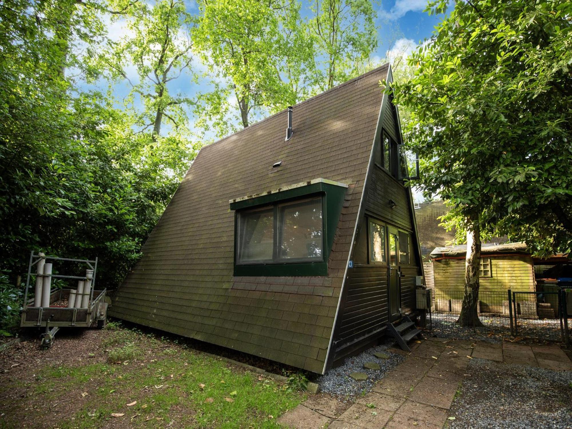 Traditional Holiday Home In Lanaken With Garden Esterno foto